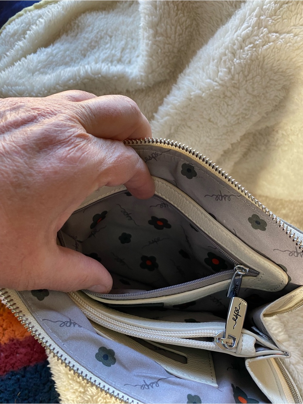 Espe crossbody bag in perfect condition for Spring/Summer - Picture 10 of 14
